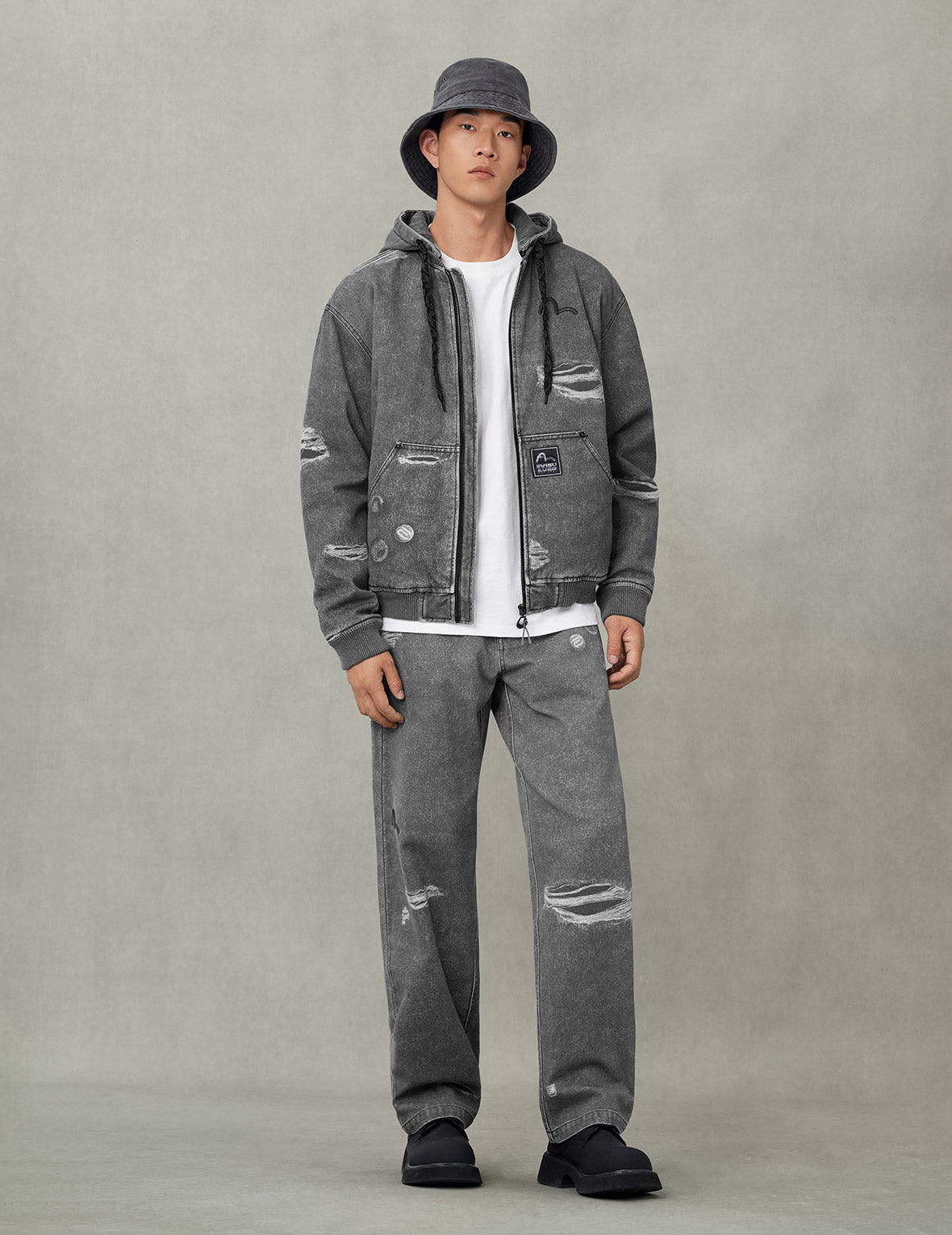Distressed Print Relax Fit Pants