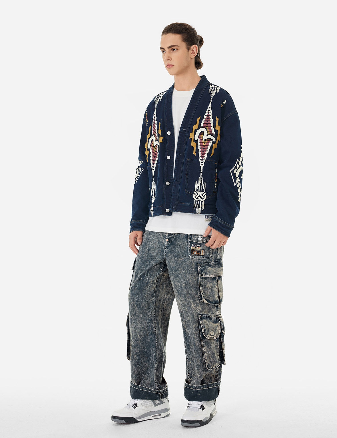 Seagull Print and Multi-Pockets Acid Wash Baggy Cargo Jeans