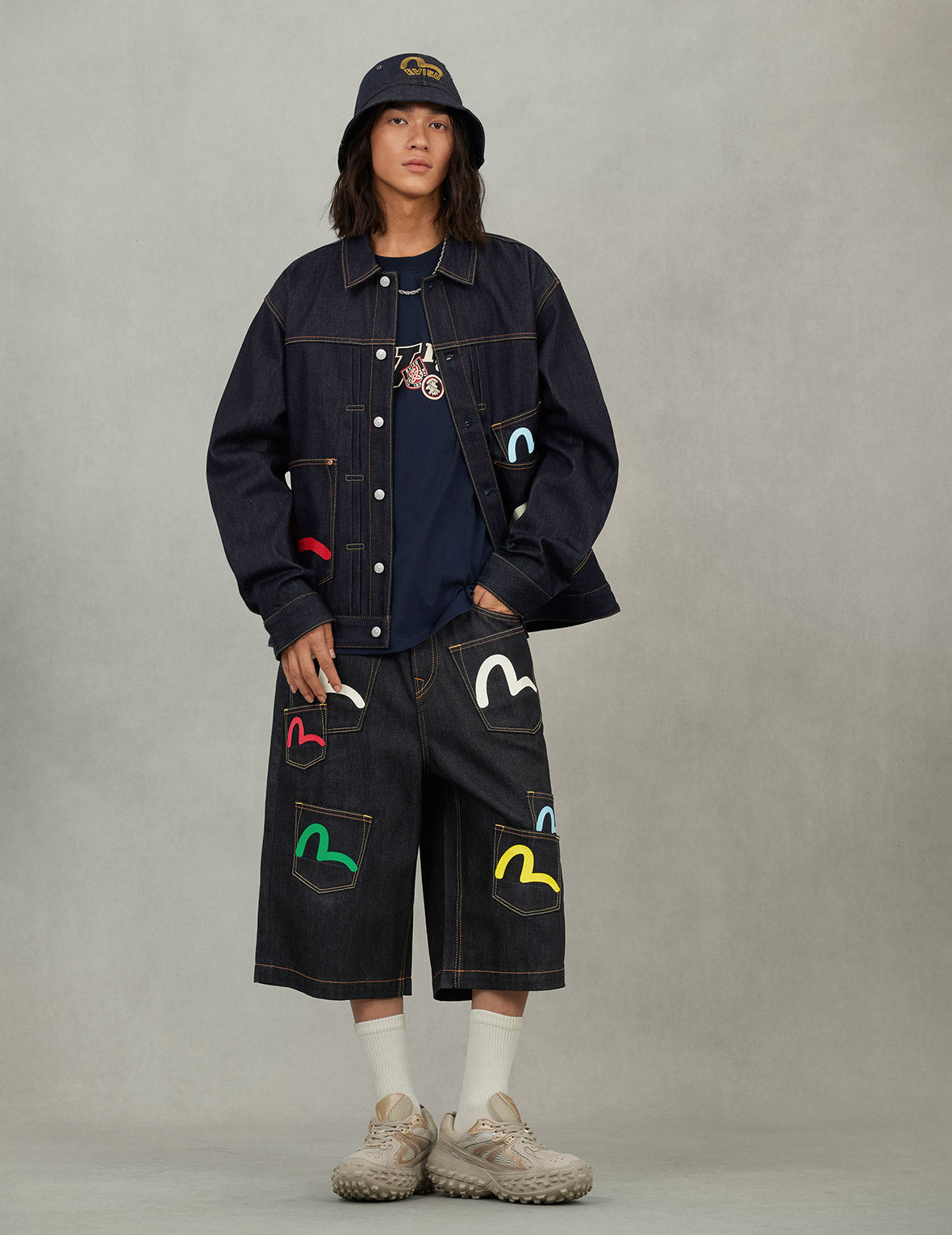 Seagull Print and Multi-Pocket Fashion Fit Denim Shorts – EVISU