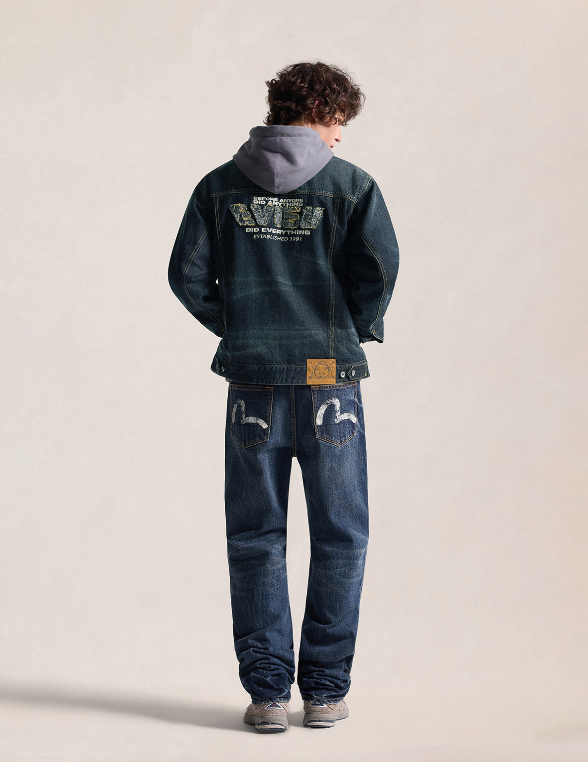 3M Thinsulate™ 襤褸刺繡牛仔夾克