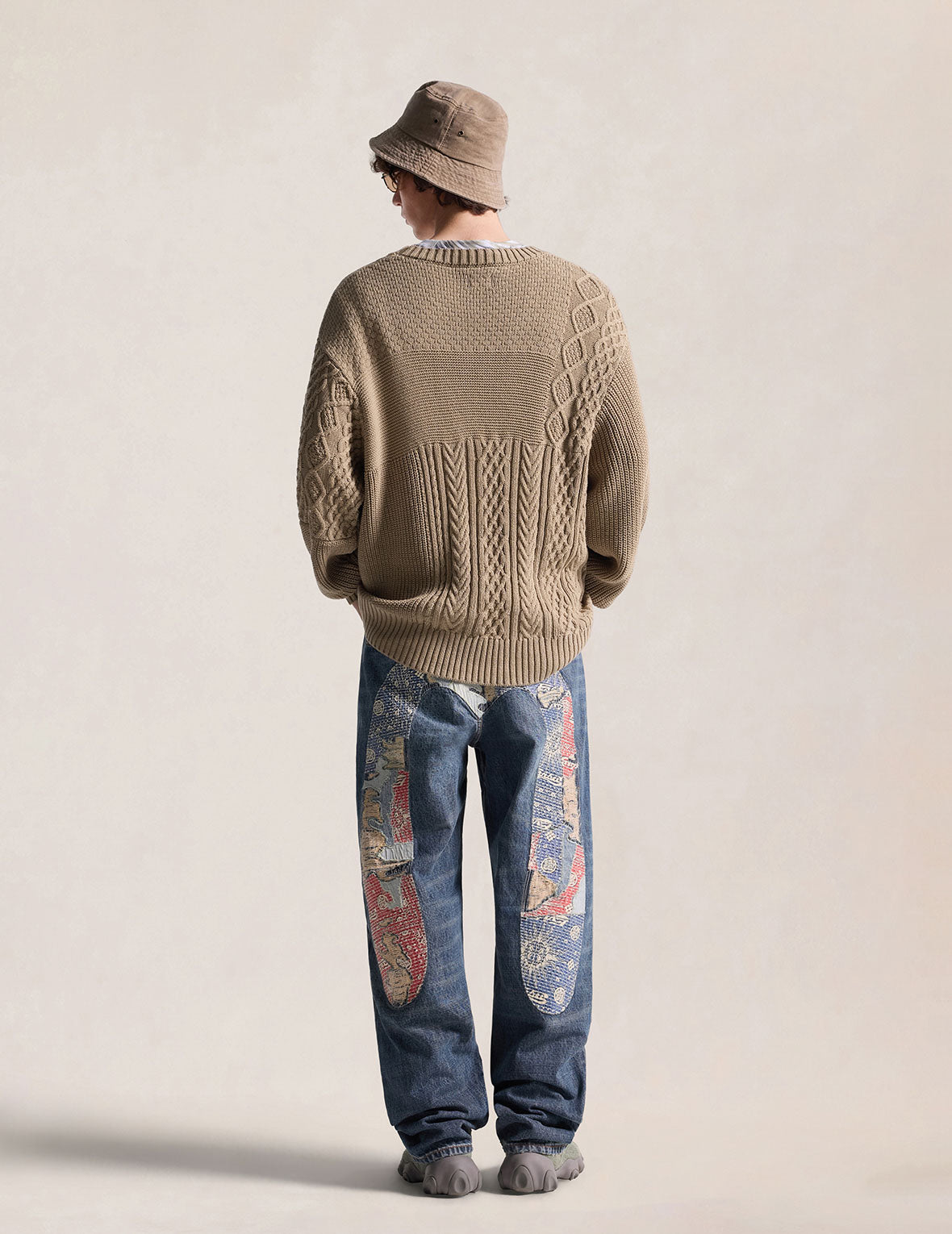 Seagull Cable Knit Pullover