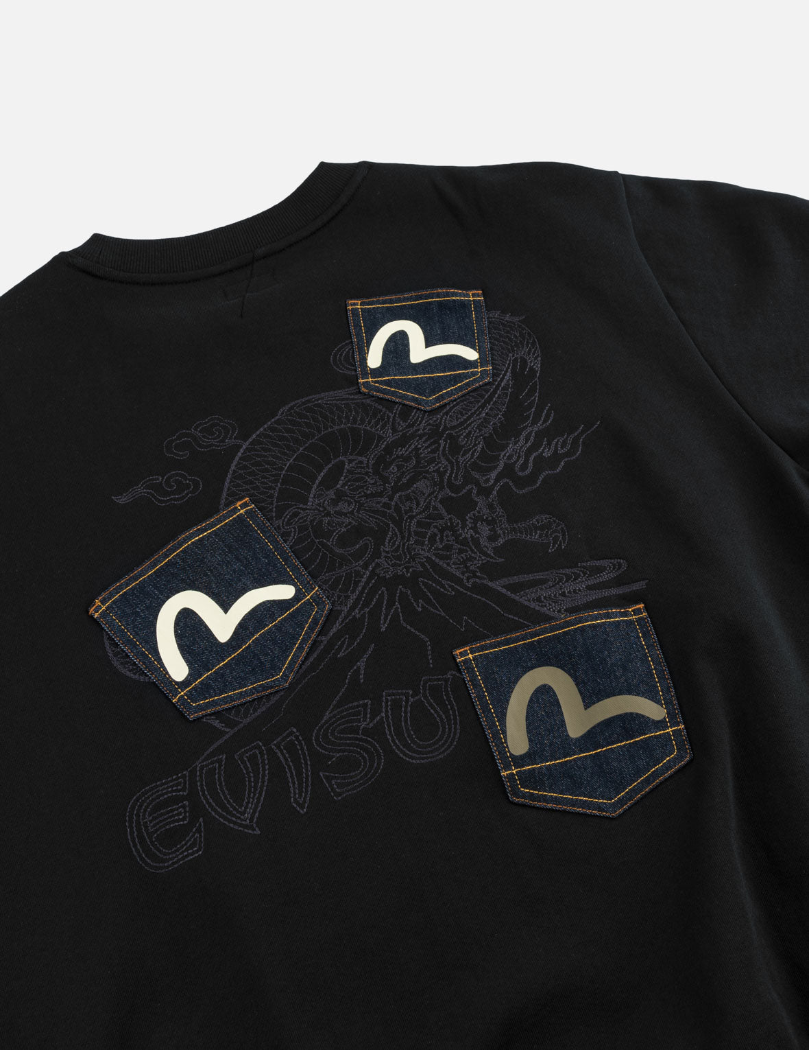 Flying Dragon Embroidered Multi-Pocket Sweatshirt