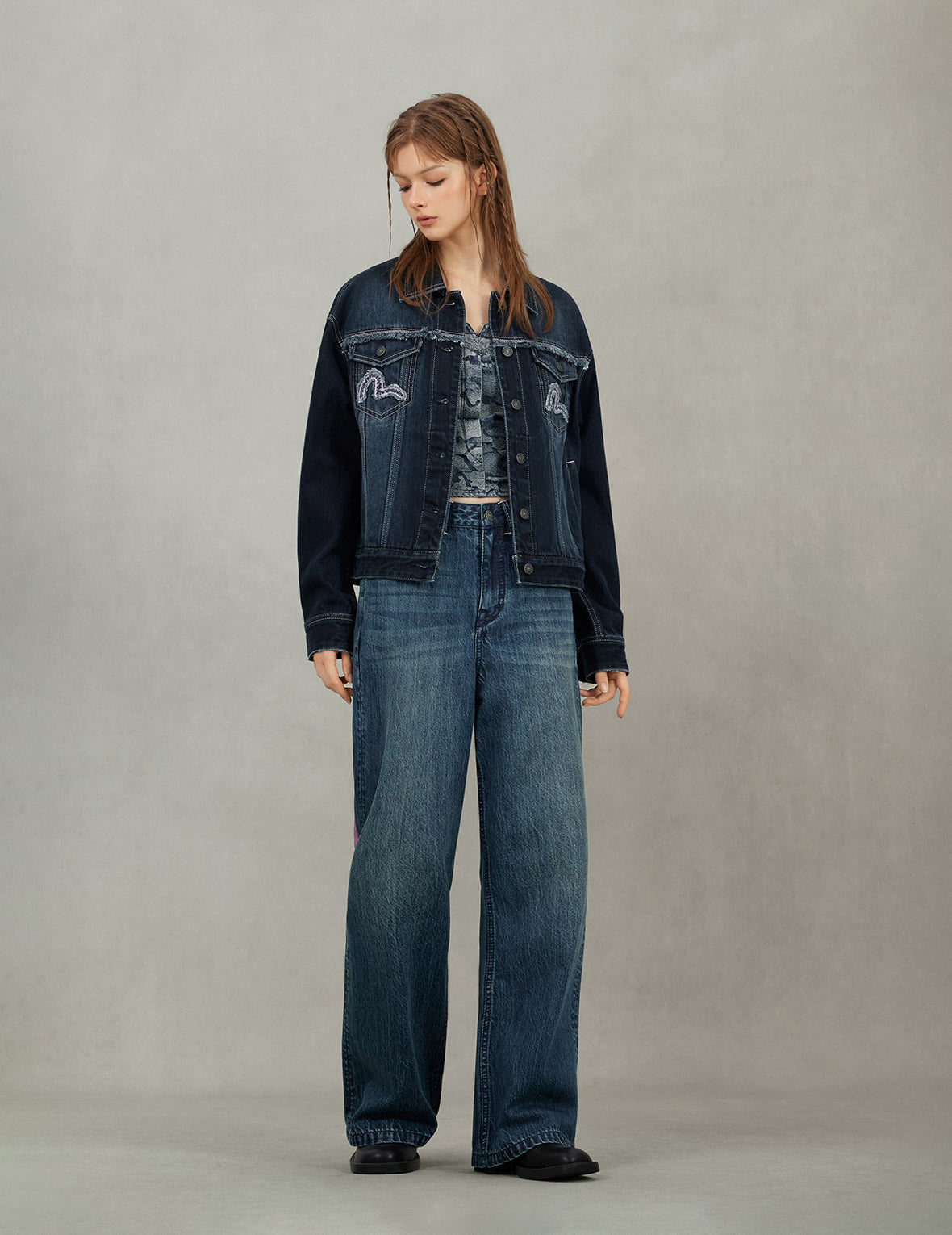 Seagull Appliqué Embroidery Loose Fit Washed Denim Jacket