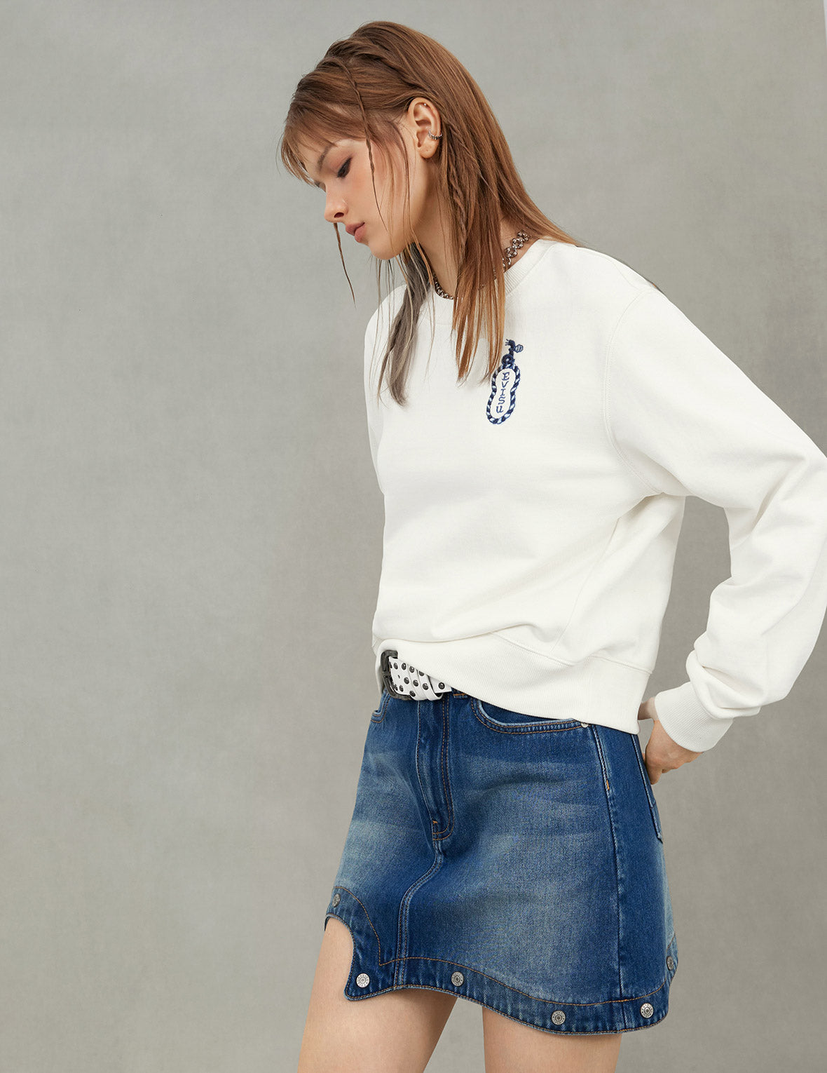 Cat and Logo Embroidery Regular Fit Sweatshirt