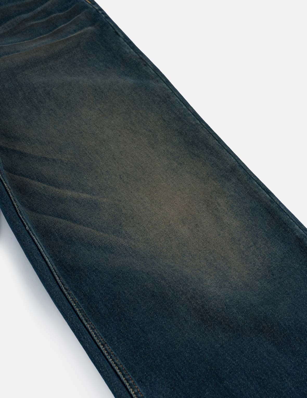 Sakura Brocade Flapped Pockets Straight Fit Jeans