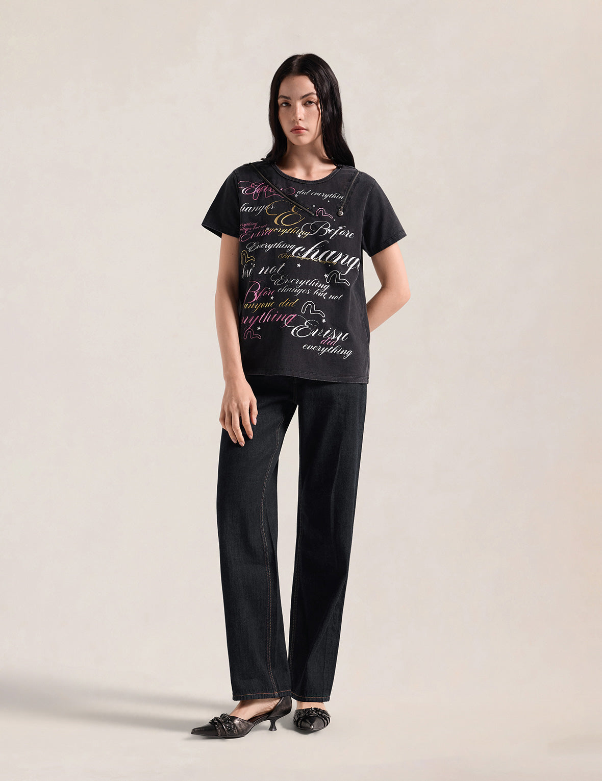 White Seagull Classic Relaxed Fit Jeans