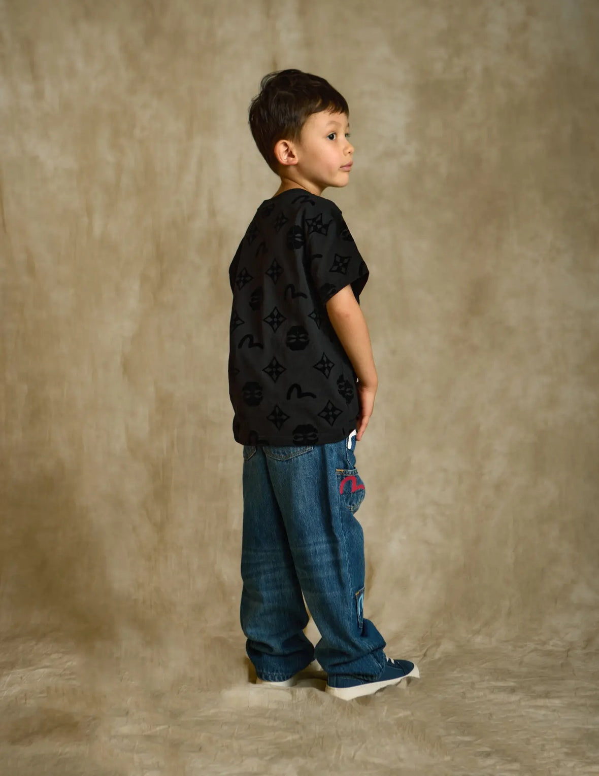 All-Over Kamon and Seagull Flocked Print T-Shirt