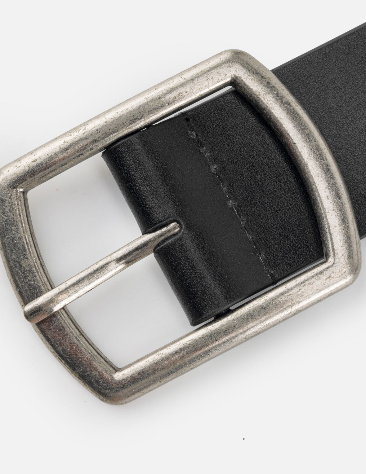 Seagull studded belt