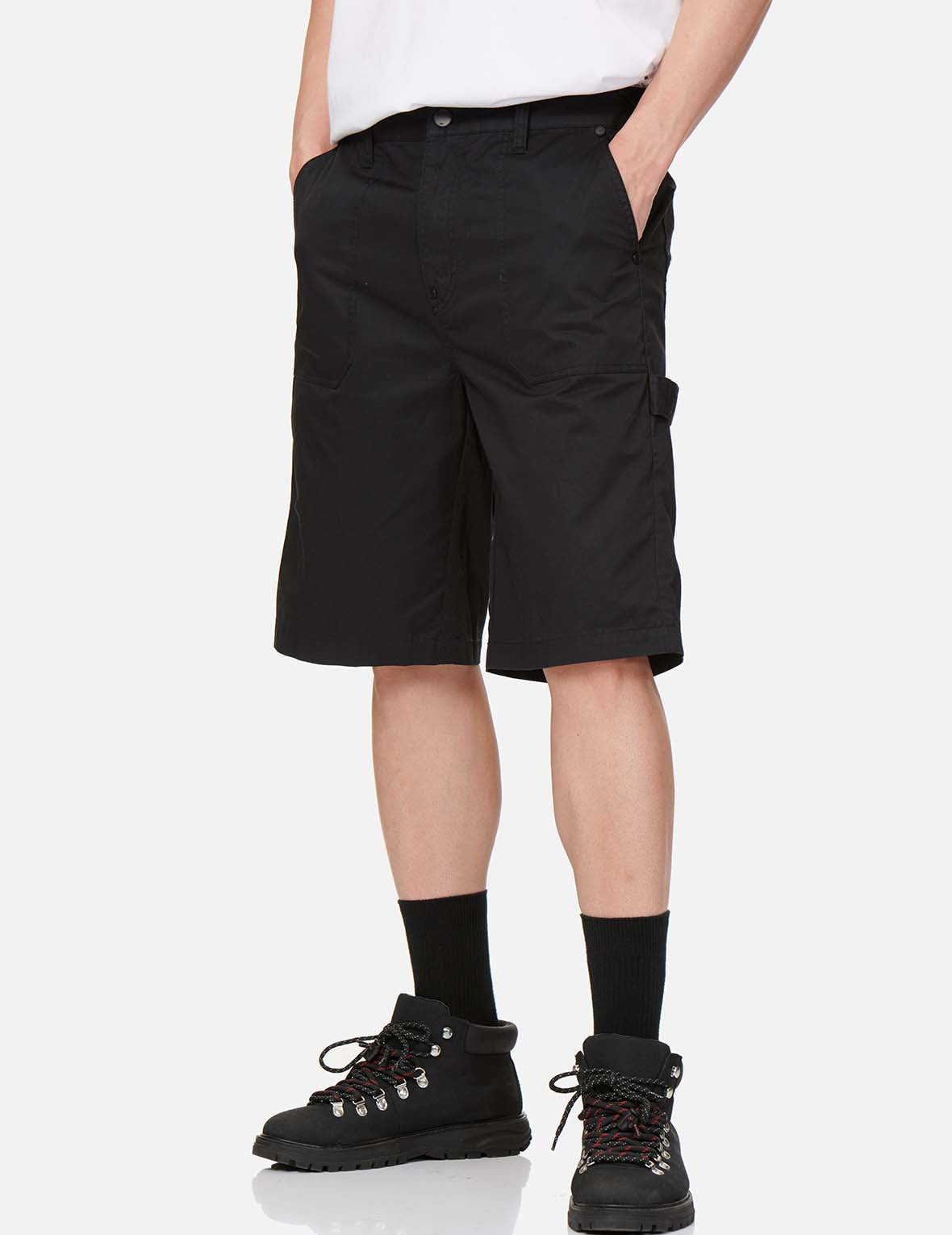 Brush Effect Logo Embroidered Worker Shorts