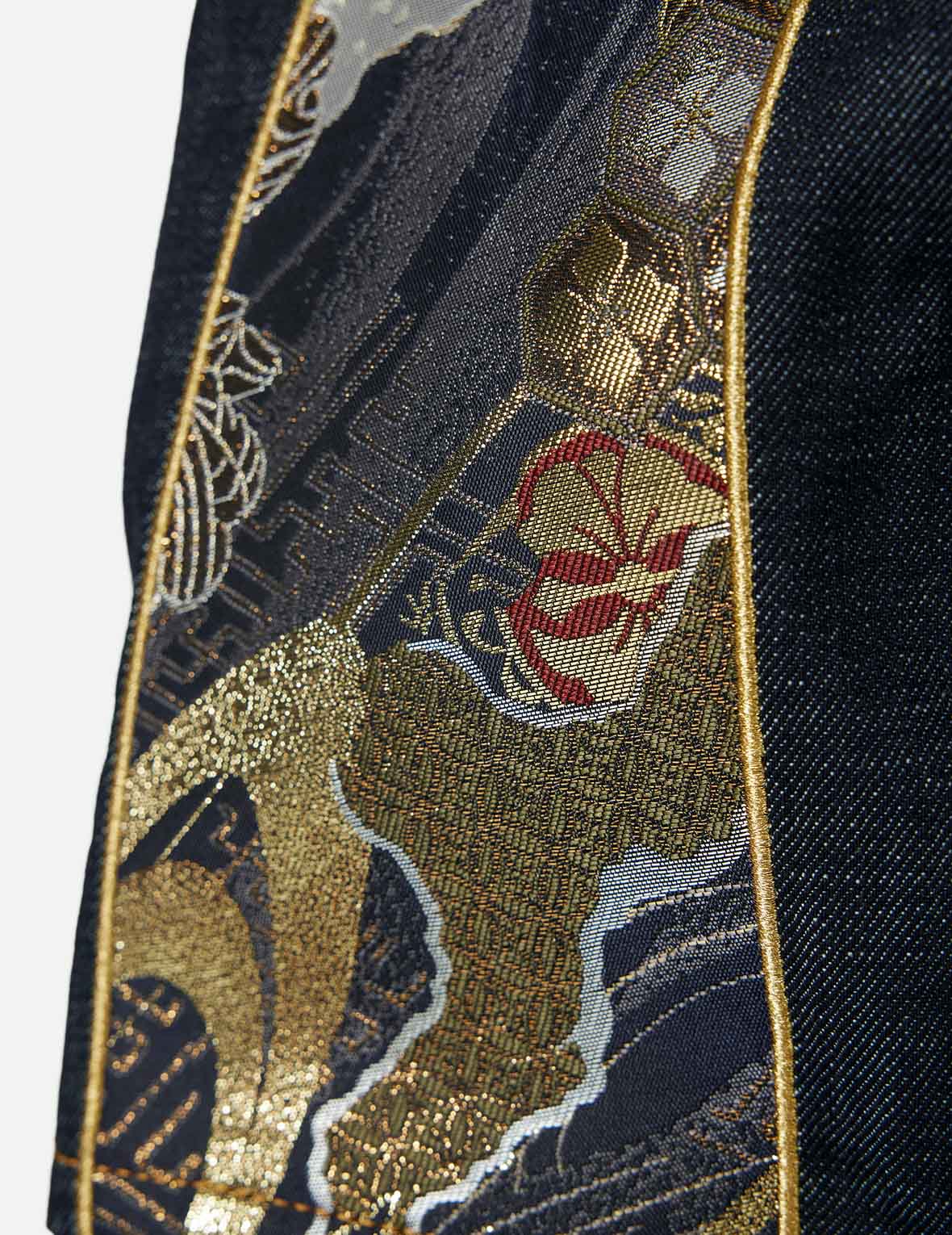 織錦大M和商標刺繡常規版型牛仔短褲