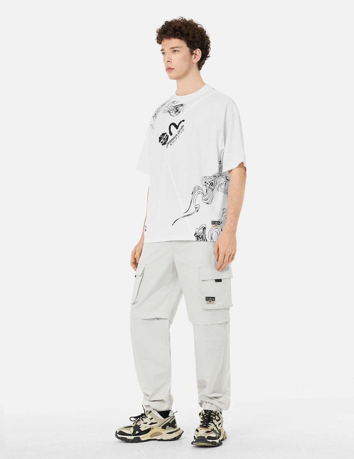 Kamon and Logo Prints Detachable Leg Panel Fashion Fit  Woven Cargo Jogger