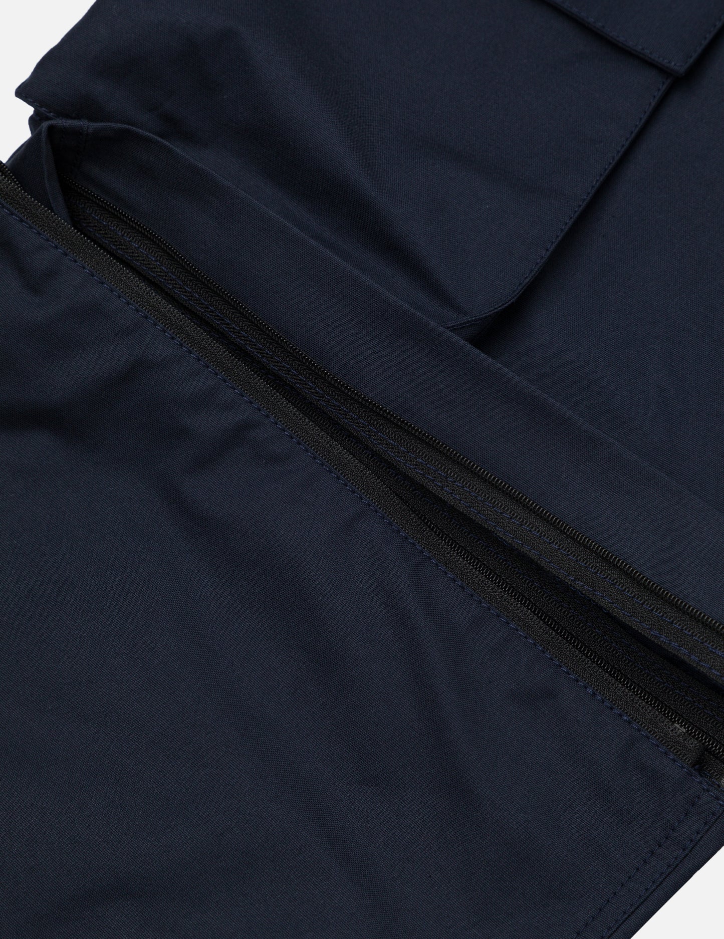 Kamon and Logo Prints Detachable Leg Panel Fashion Fit  Woven Cargo Jogger