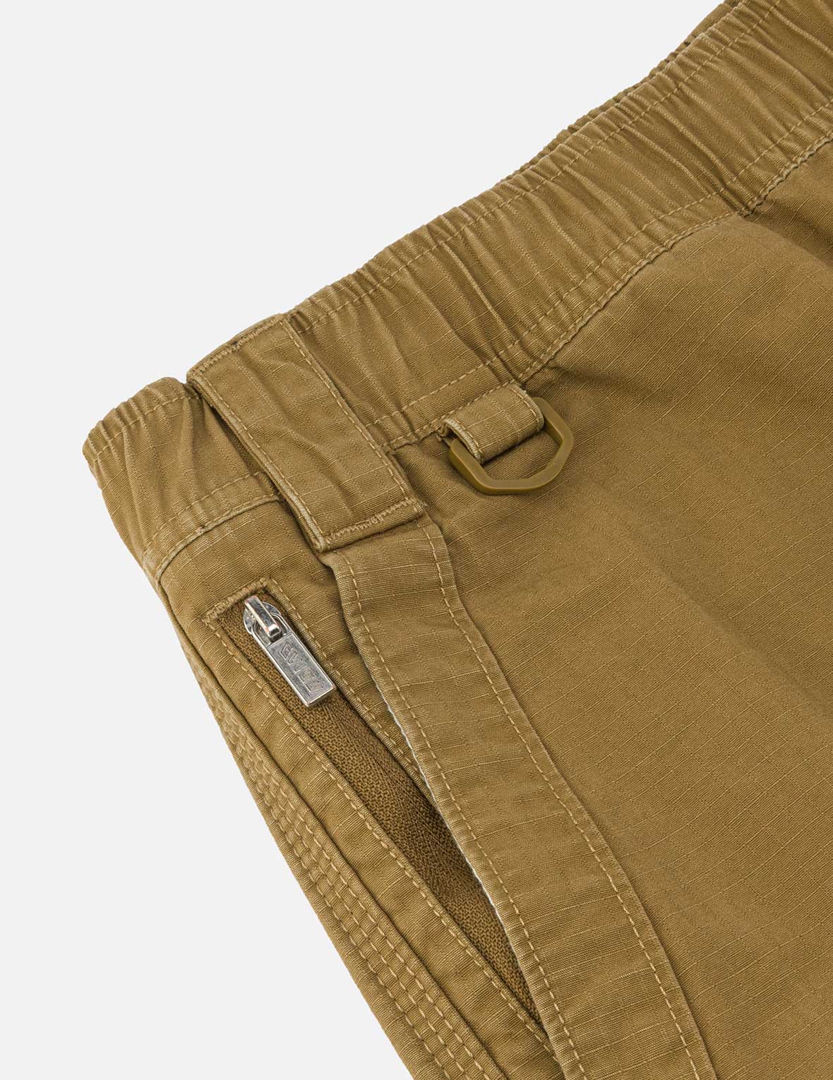 Kamon and "91" Appliqué Embroidery Regular Fit Cargo Shorts