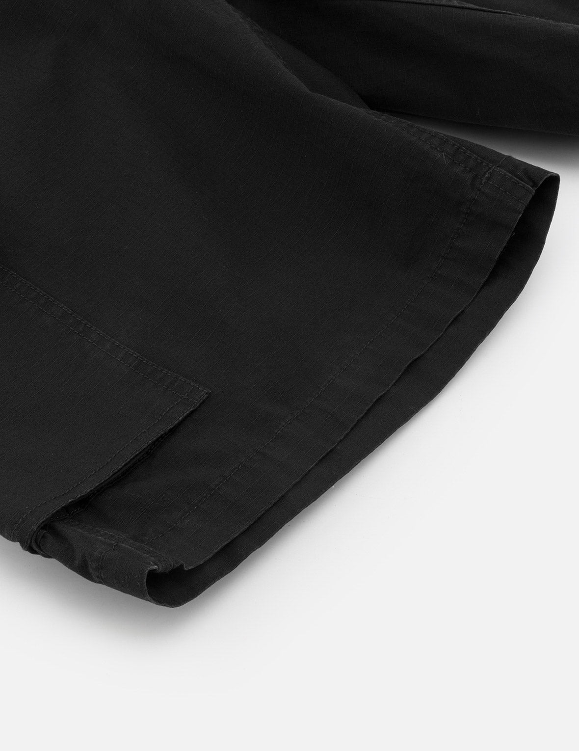 Kamon and "91" Appliqué Embroidery Regular Fit Cargo Shorts