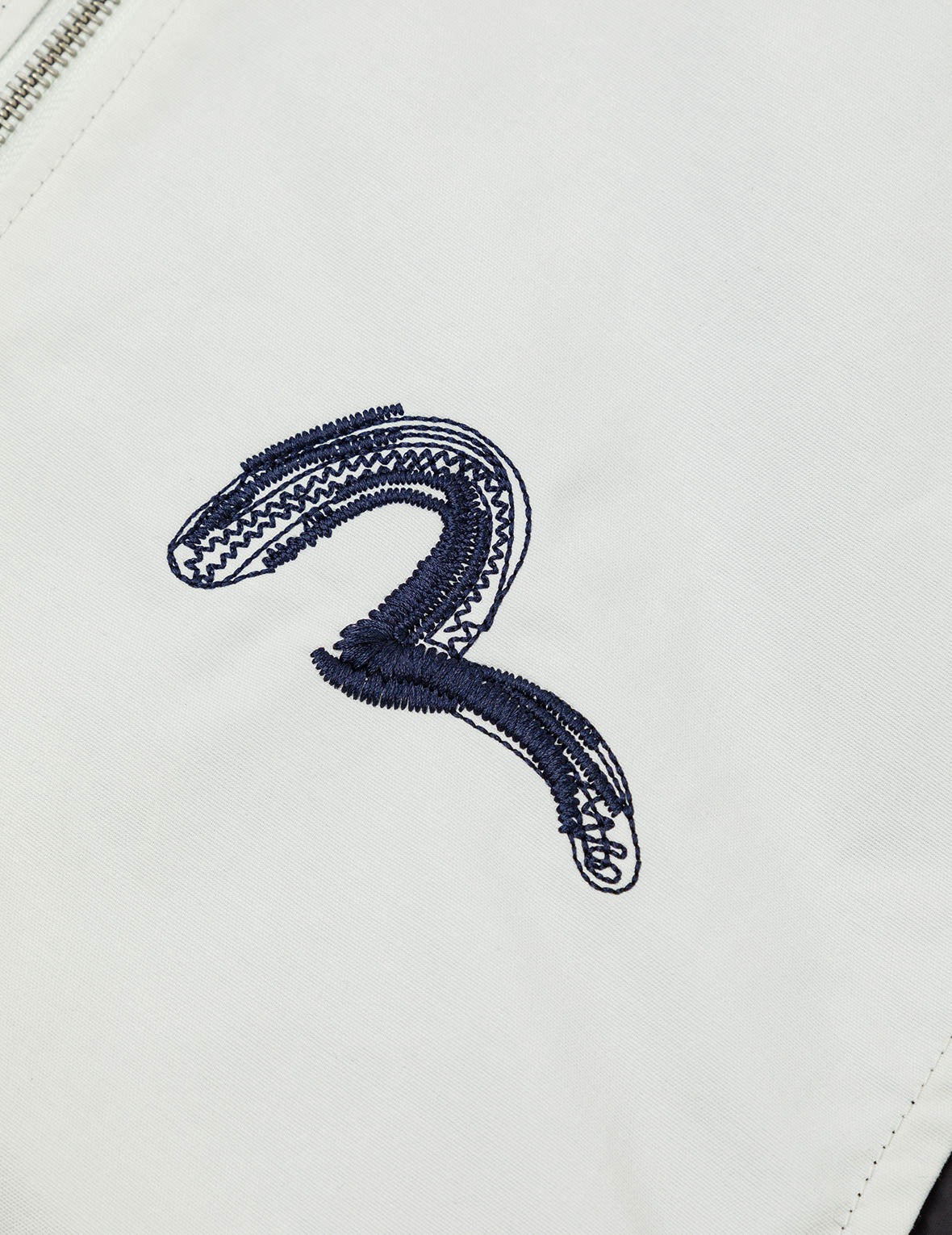 Artistic Logo Embroidery Fashion Fit Vest Jacket