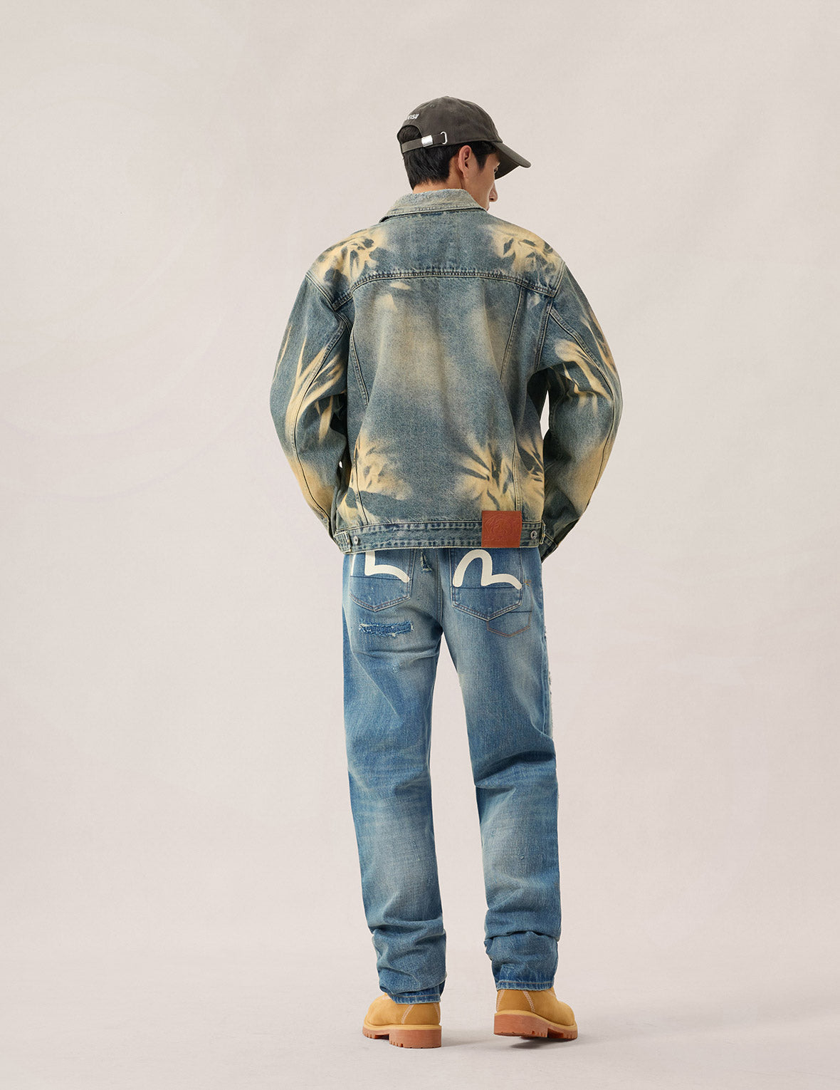 Seagull Print Distressed Jeans #2020