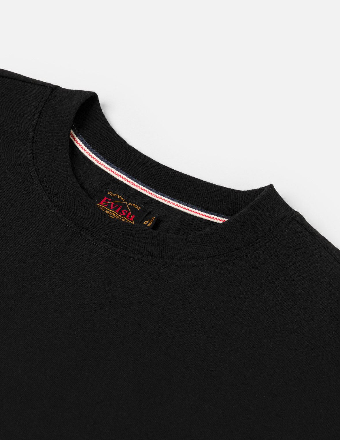 Fabric-mix Patchwork Seagull and Logo Applique T-shirt