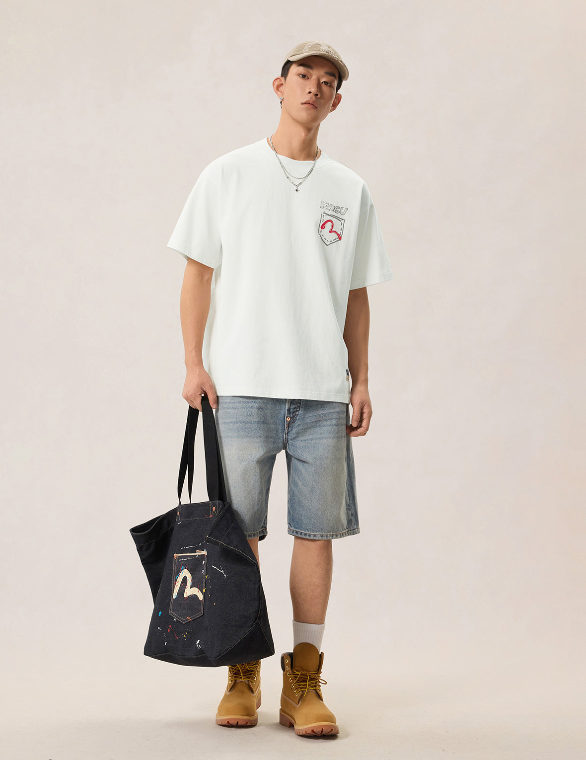 Hand-Drawn Fortune Cat T-shirt