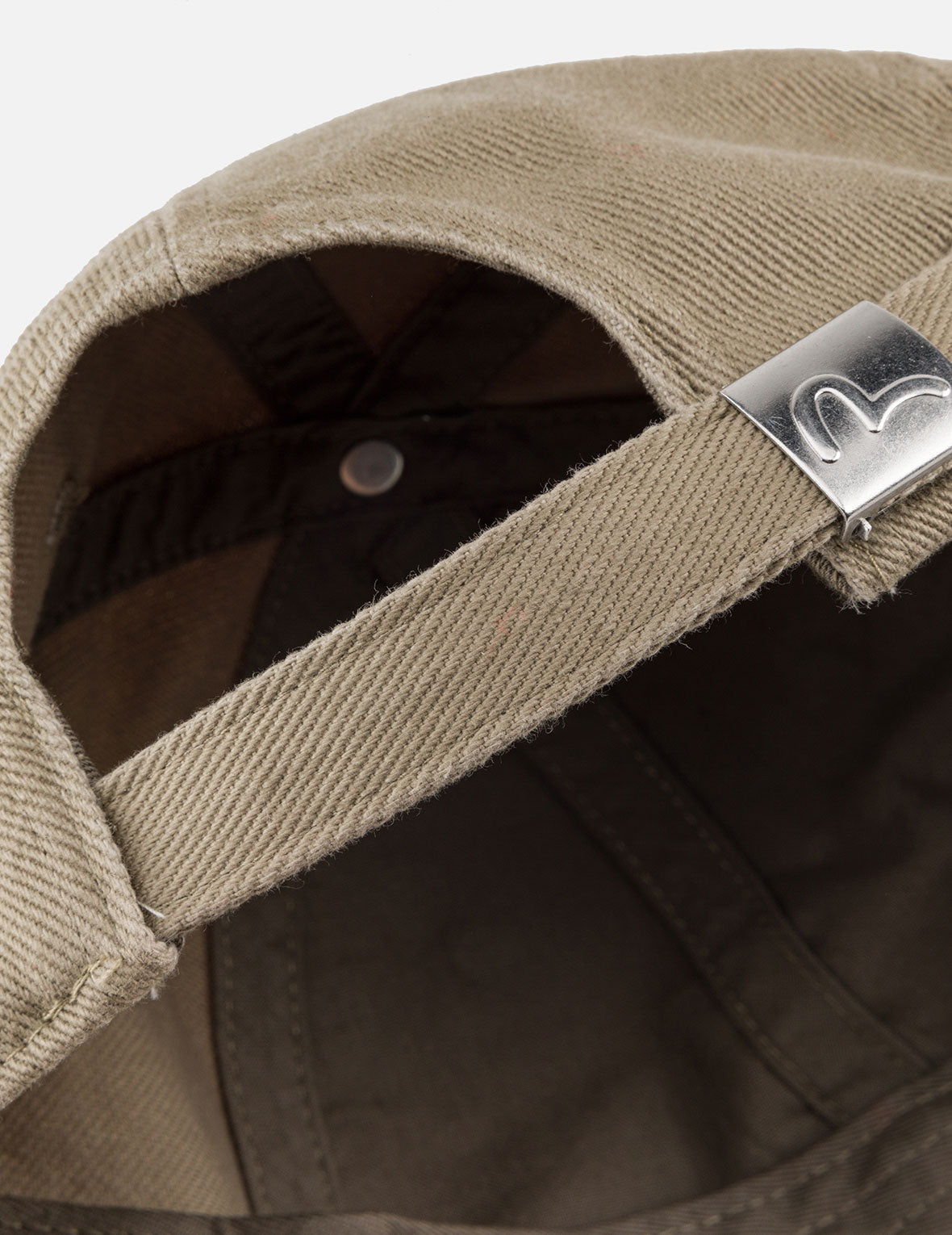 Grinding Distressed Logo Cap