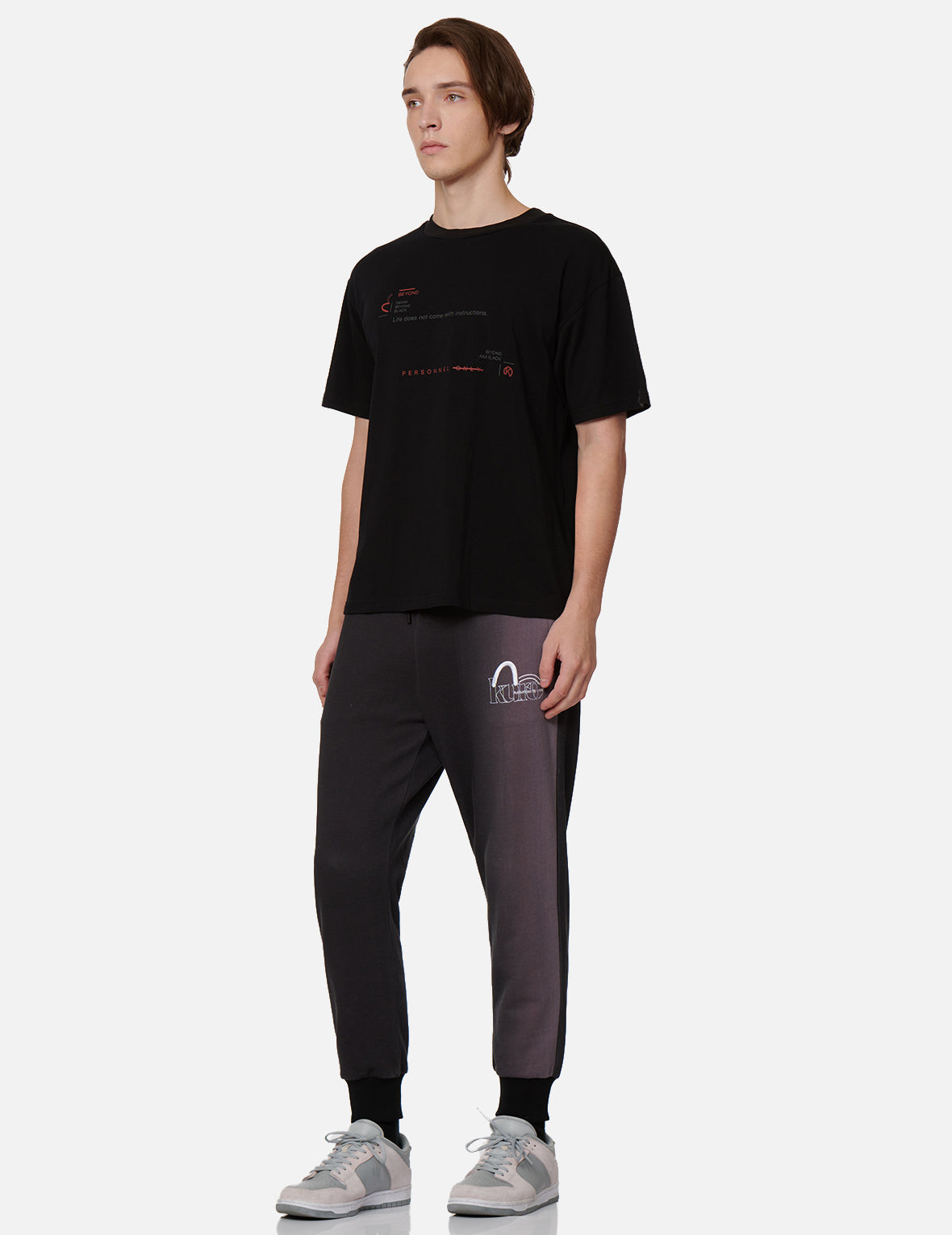 Logo and Slogan Print T-shirt