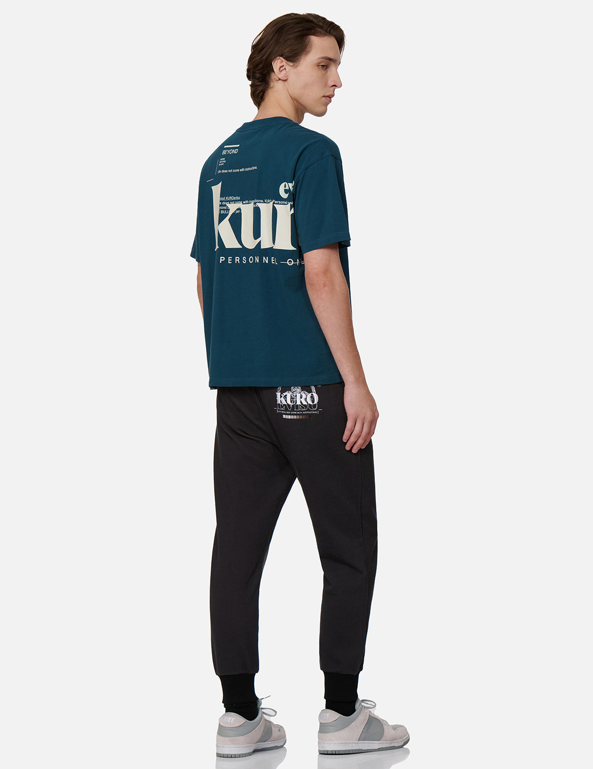 Logo and Slogan Print T-shirt