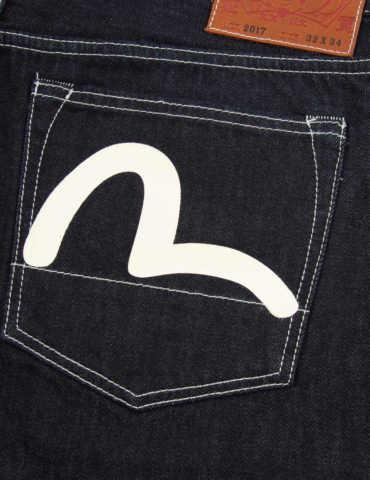 Pocket Graphic Print Carrot-Fit Jeans #2017