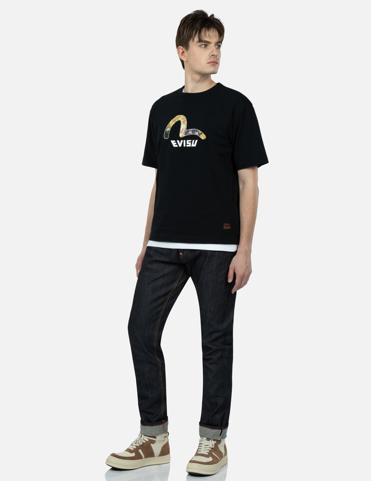 Brocade-pattern Seagull Appliqué Multi-Pocket T-Shirt