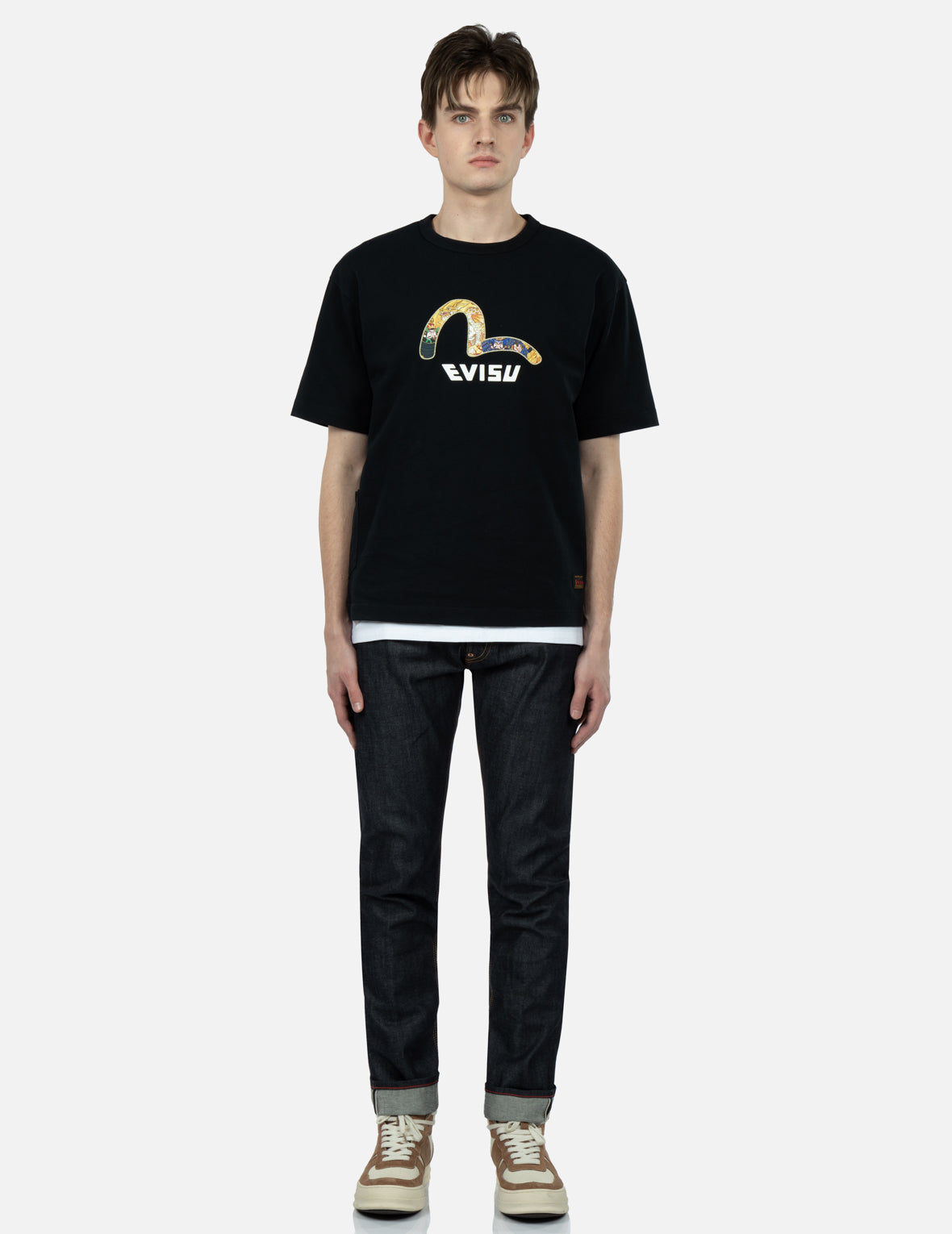 Brocade-pattern Seagull Appliqué Multi-Pocket T-Shirt