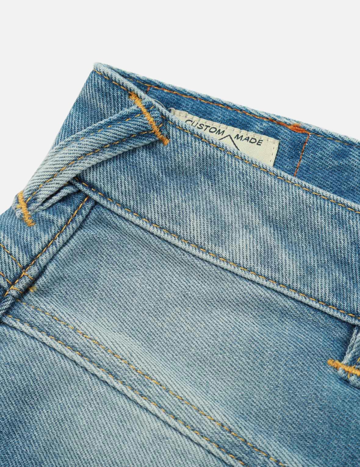 Graffiti Daruma Daicock Print Denim Taper Jeans