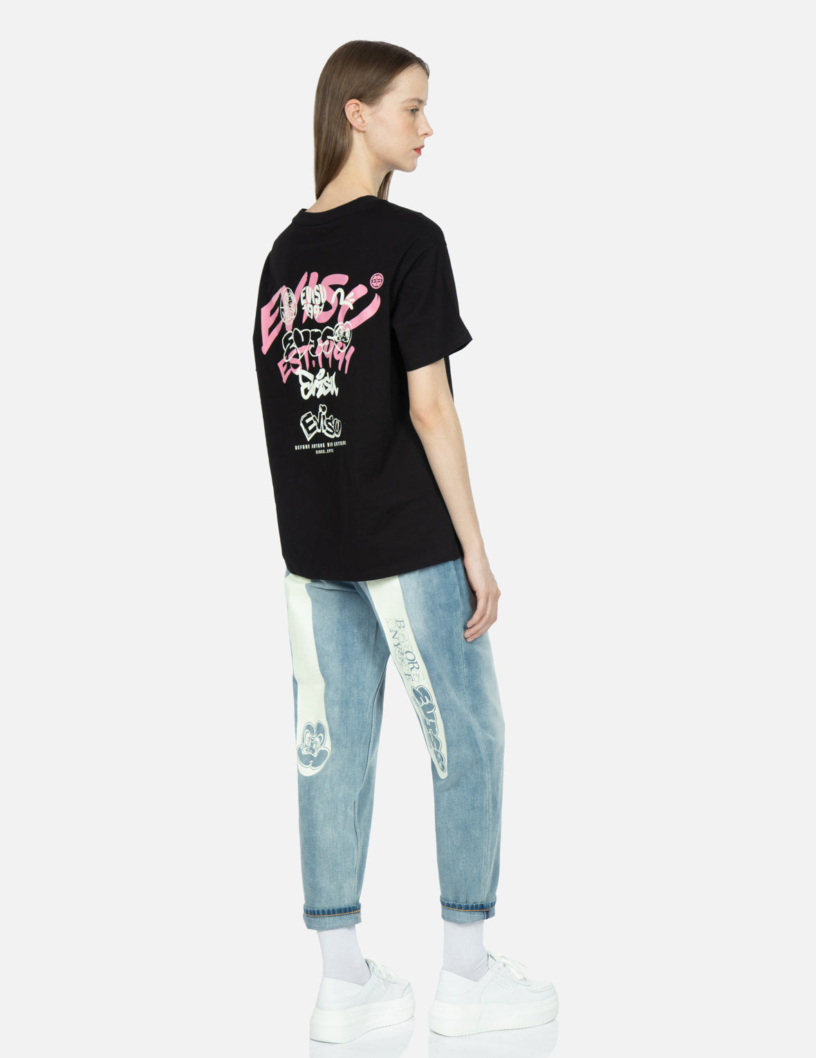 Graffiti Daruma Daicock Print Denim Taper Jeans