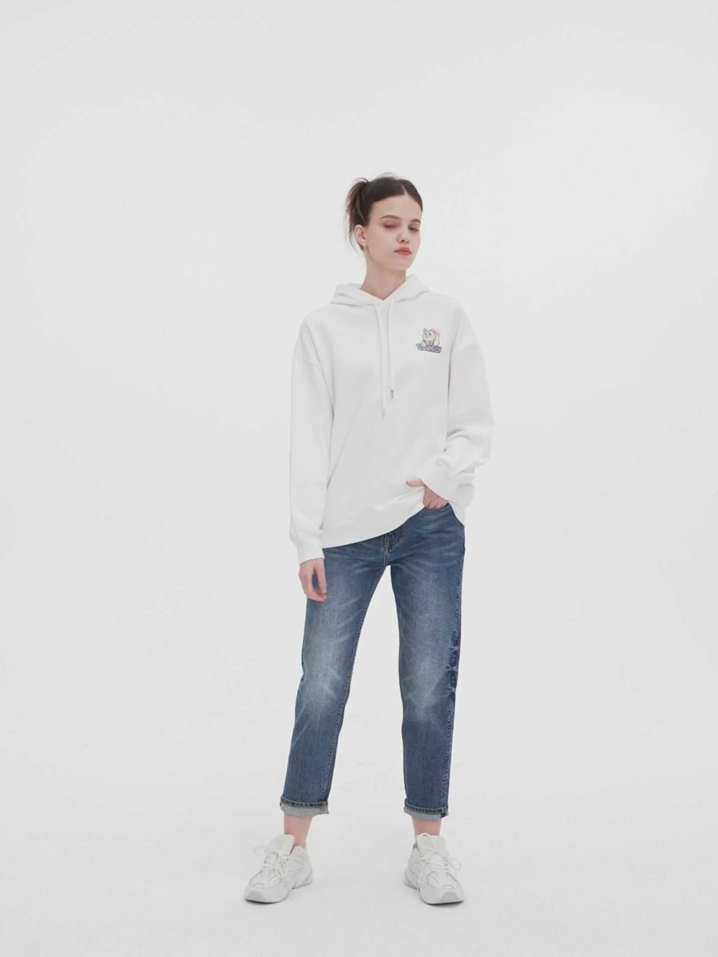 2EAHTW4SW4097OSCT-WHTO